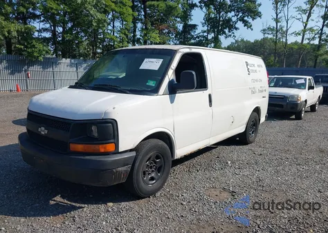 2007 Chevrolet Express Work Van z USA, uszkodzony, nr VIN 1GCFG15X171118967